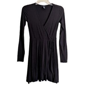 Forever 21 Dress Black Faux Wrap Slinky Stretchy Knit Long Sleeves V-neck
